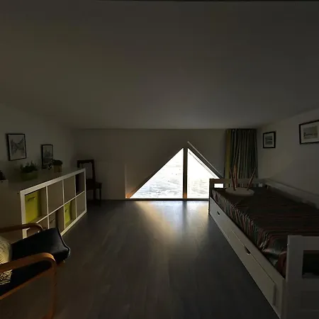 Les Cles De La アパート ヴィムルー